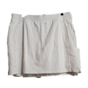 Women's size 2X  White Skort by Talbots. NWT
